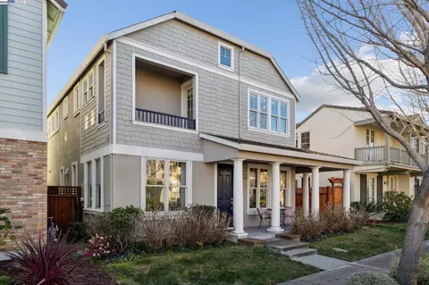 438 Hollister Ave, Alameda, CA 94501