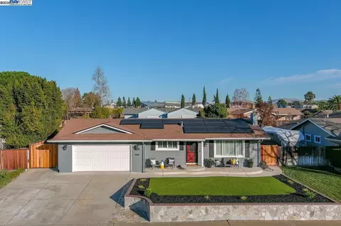 1668 Cairo St, Livermore, CA 94550 photo 1