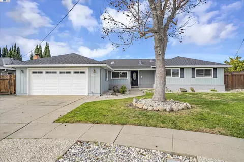 5221 Paxton Ct, Fremont, CA 94536