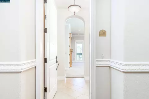Entry Way - 1146 Waltz Ct, Vallejo, CA 94591 photo 2 of 3