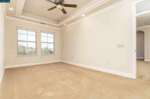 Bedroom - 1146 Waltz Ct, Vallejo, CA 94591 photo 4 of 7
