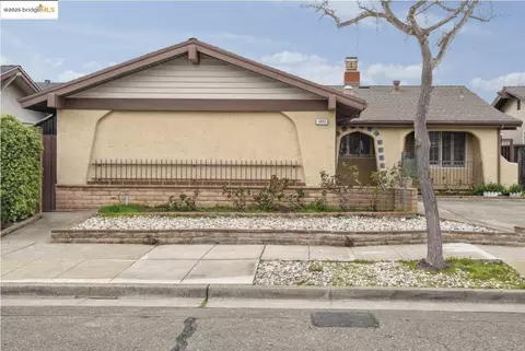 1073 Camellia, Alameda, CA 94502