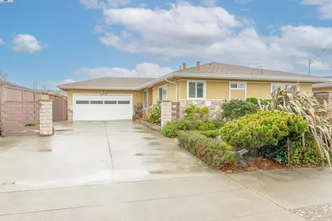 2230 Bermuda Ave, San Leandro, CA 94577 photo 1