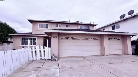2498 Scottsdale Dr, San Jose, CA 95148