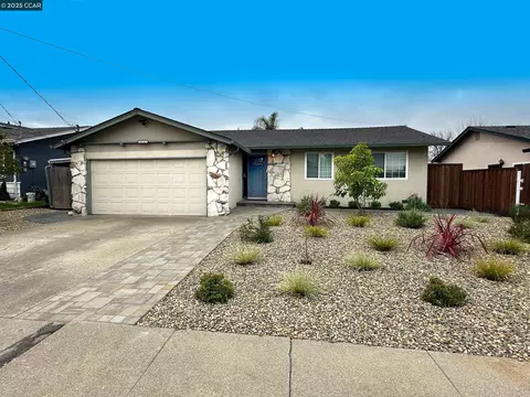 2237 Saint George Dr, Concord, CA 94520