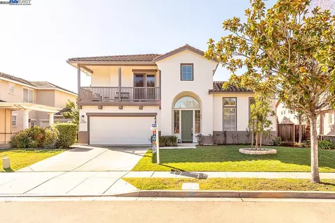 37807 Fernwood Ct, Fremont, CA 94536