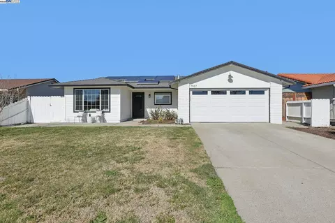7957 Sunset Ave, Newark, CA 94560 photo 1