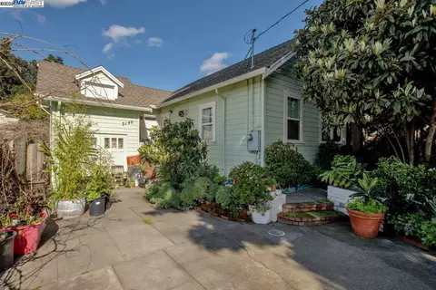 3140 E 27th St, Oakland, CA 94601