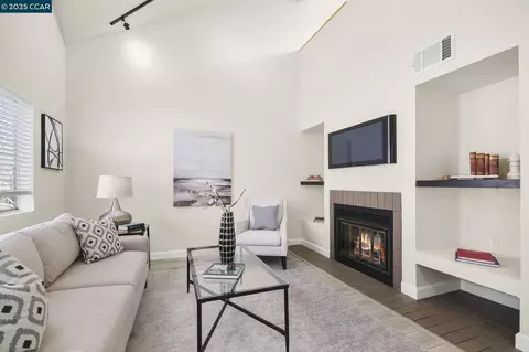 1450 Wharton Way #D, Concord, CA 94521