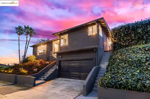 4373 Steele St, Oakland, CA 94619
