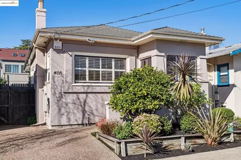 4135 Emerald St, Oakland, CA 94609