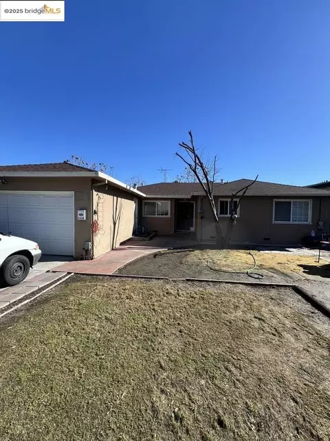 2184 Capitol Ave, East Palo Alto, CA 94303