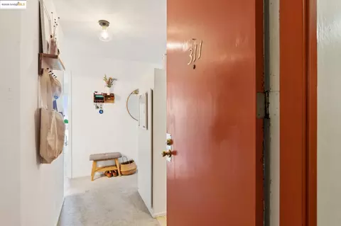 551 Jean St #311, Oakland, CA 94610