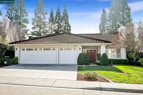 421 Honeysuckle Ln, San Ramon, CA 94582