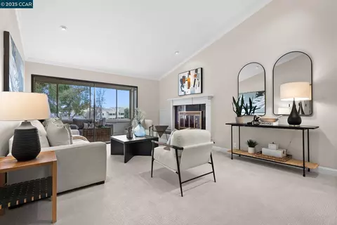 3032 Rossmoor Pkwy #1, Walnut Creek, CA 94595