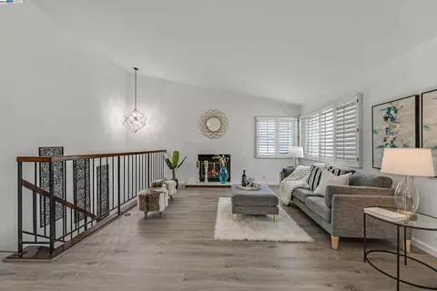 20152 Forest, Castro Valley, CA 94546 photo 1