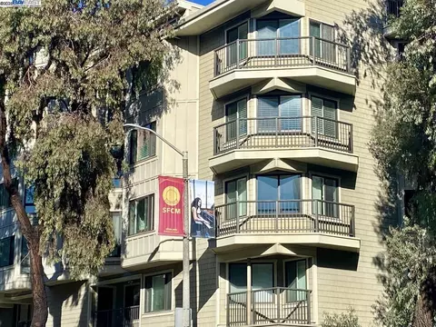1700 Gough St #25, San Francisco, CA 94109