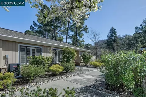 1341 Leisure Ln #4, Walnut Creek, CA 94595