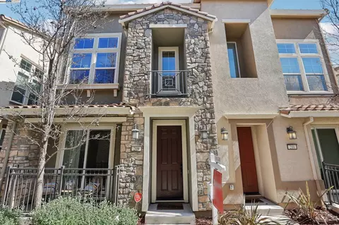208 Caterina Way, Hayward, CA 94545