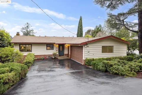 7547 Altura Pl, Oakland, CA 94605
