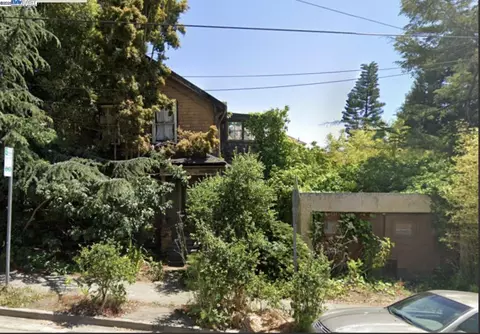2220 Rose St, Berkeley, CA 94709 photo 1