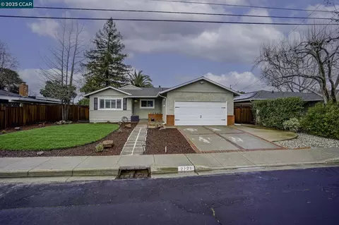 2721 Tokola Dr, Concord, CA 94518 photo 1
