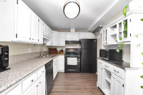 3194 Ameno Rd, Concord, CA 94519 photo 1
