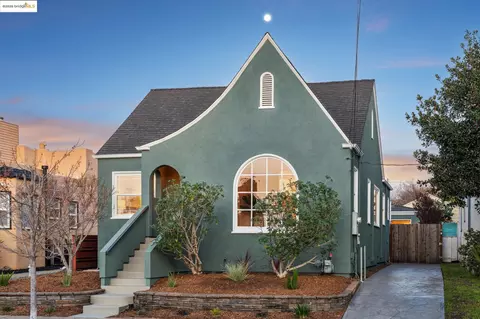 932 33rd St, Richmond, CA 94804 photo 1