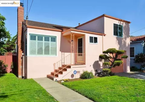 133 Murdock St, Richmond, CA 94804