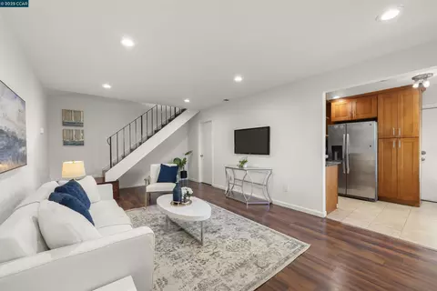 38459 Berkeley Cmn, Fremont, CA 94536 photo 1