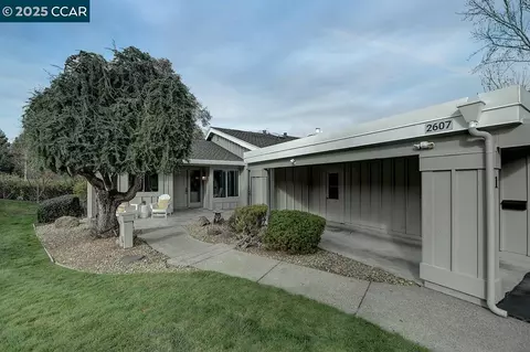 2607 Saklan Indian Dr #1, Walnut Creek, CA 94595