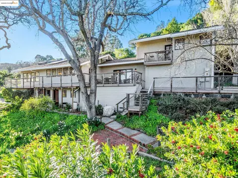 3377 Reliez Highland Rd, Lafayette, CA 94549