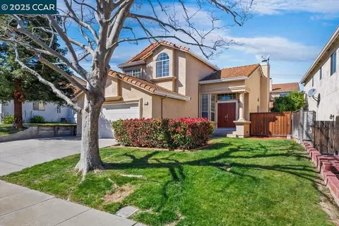 2225 Oak Hills Dr, Pittsburg, CA 94565