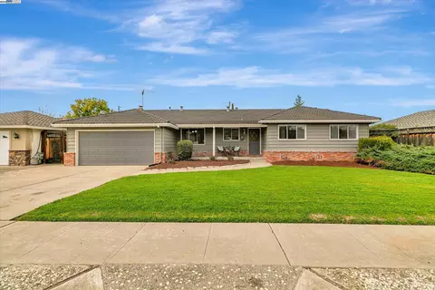 4937 Brophy Dr, Fremont, CA 94536