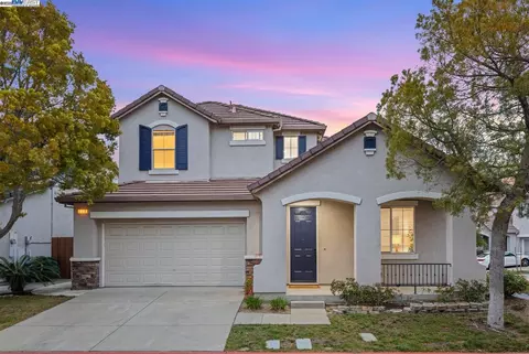 509 Dutch Elm Dr, Hercules, CA 94547 photo 1