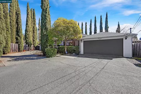 1802 Creekside Ln, Concord, CA 94521 photo 1