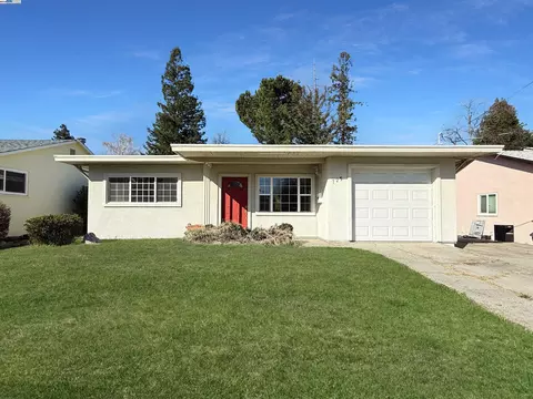 725 Palm Ave, Martinez, CA 94553 photo 1