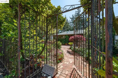 466 Beloit Ave, Kensington, CA 94708 photo 1