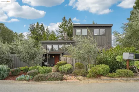1641 Grand View Dr, Berkeley, CA 94705