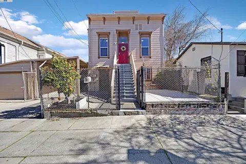 1510-1512 Center St, Oakland, CA 94607