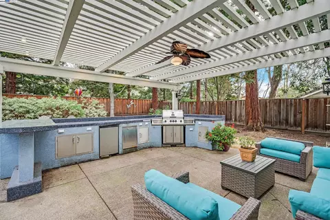 5660 Lydia Ct, Livermore, CA 94550