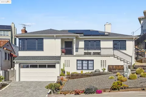 5891 Morpeth St, Oakland, CA 94618