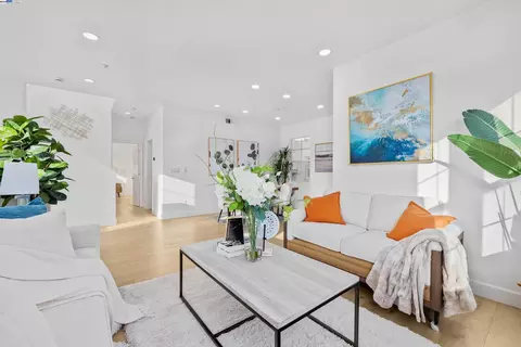 341 Casselino Dr #1, San Jose, CA 95136