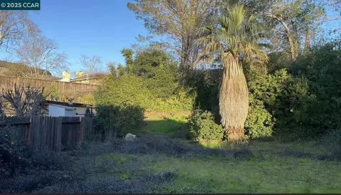 286 Genoa Ct, Vallejo, CA 94589 photo 1