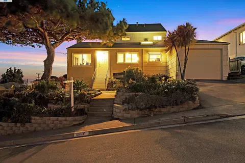 2007 Carquinez Ave, El Cerrito, CA 94530