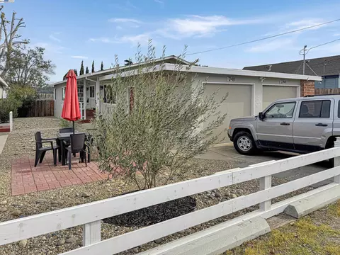 1252 Delacy Ave, Martinez, CA 94553 photo 1