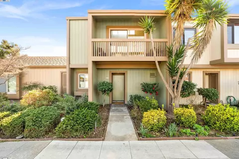3348 Fir Ave, Alameda, CA 94502
