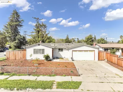 307 Saint Paul Dr, Campbell, CA 95008