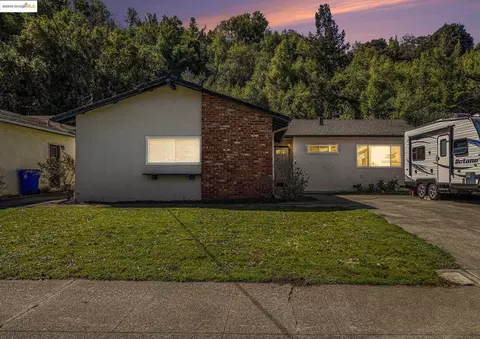 3200 Pinole Valley Rd, Pinole, CA 94564