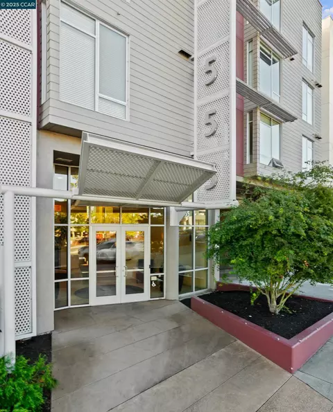 555 Ygnacio Valley Rd #324, Walnut Creek, CA 94596